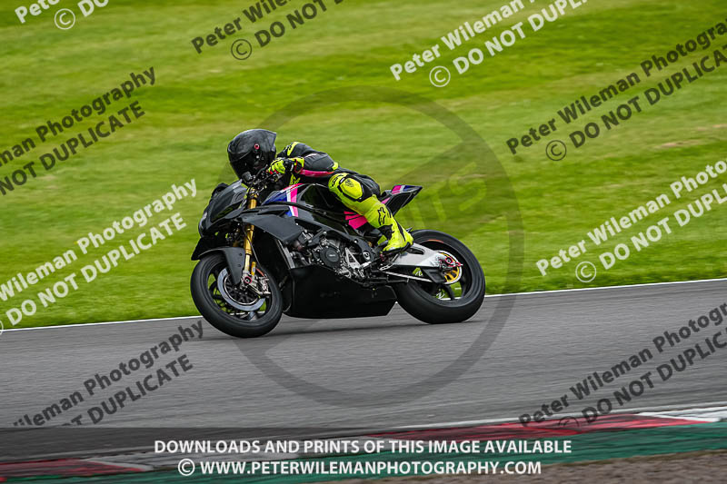 donington no limits trackday;donington park photographs;donington trackday photographs;estoril;event digital images;motorbikes;no limits;no limits trackdays;peter wileman photography;portugal;trackday;trackday digital images;trackday photos